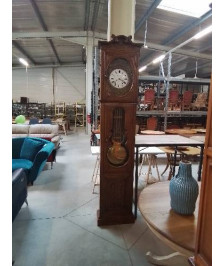 HORLOGE CAUCHOISE MOULUREE ET  SCULPTÉE XIXE  EN L’ÉTAT