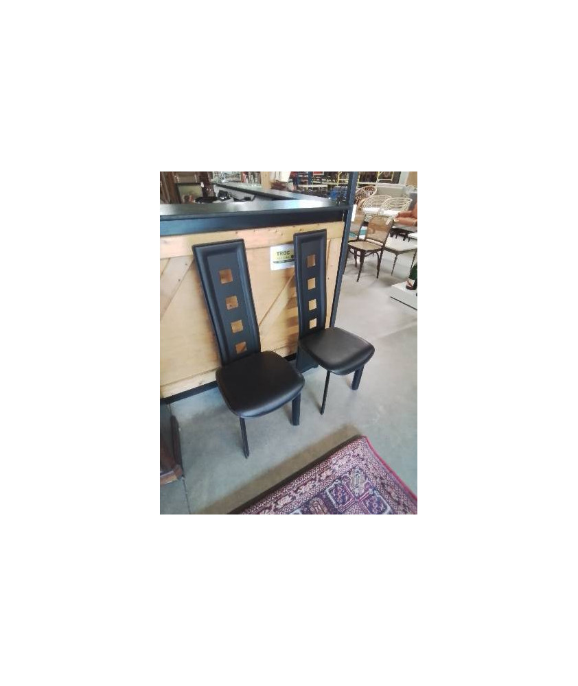 PAIRE DE CHAISES PU NOIR HAUT DOSSIER AJOURÉ 