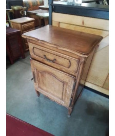 CONFITURIER BOIS CLAIR MOULURÉ 1 TIROIR 1 NICHES PIEDS GALBES STYLE RÉGENCE COQUILLE 