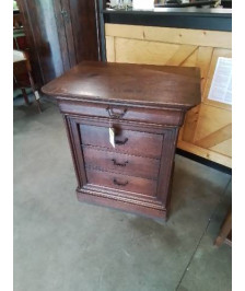 COMMODE BOIS MOULURÉ 4 TIROIRS FIN XIXE 