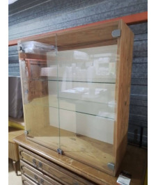 VITRINE 