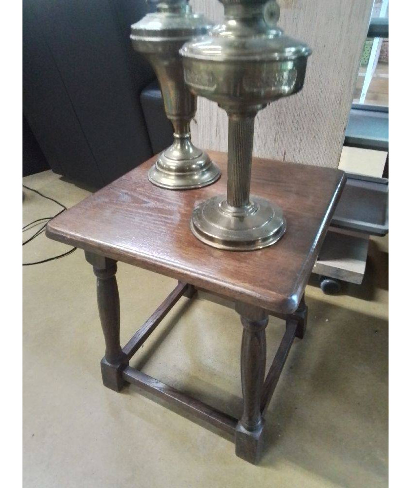 TABLE D’APPOINT