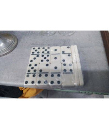 DOMINOS 