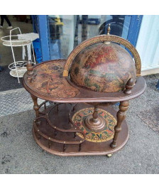 BAR GLOBE TERRESTRES