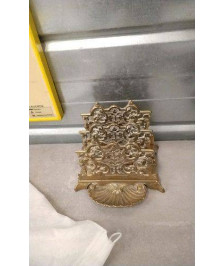 PORTE COURRIER LAITON