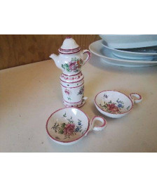 DINETTE EN PORCELAINE 