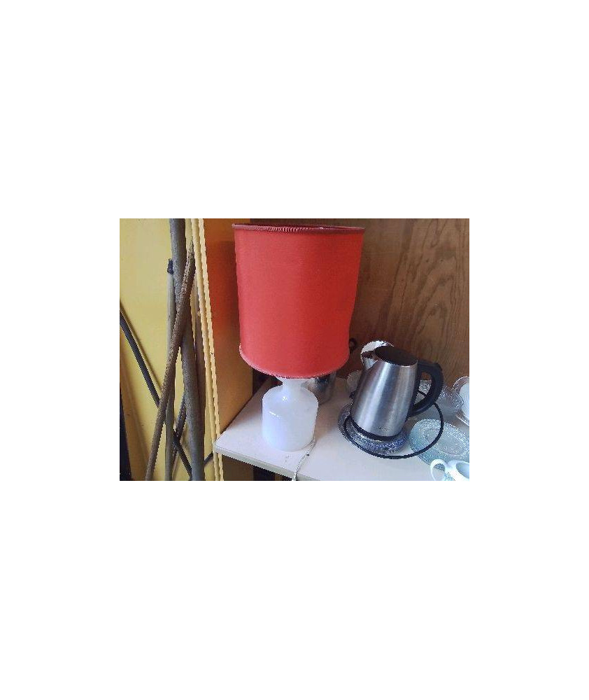 LAMPE EN OPALINE 