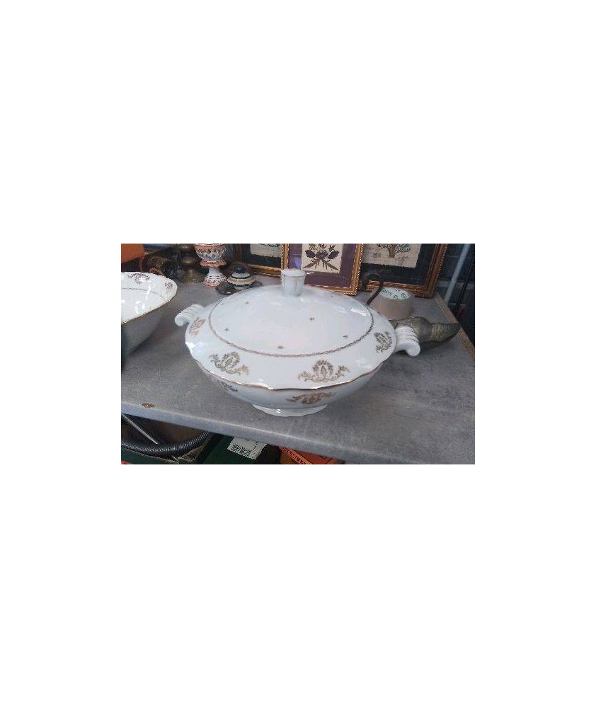 SOUPIERE PORCELAINE 