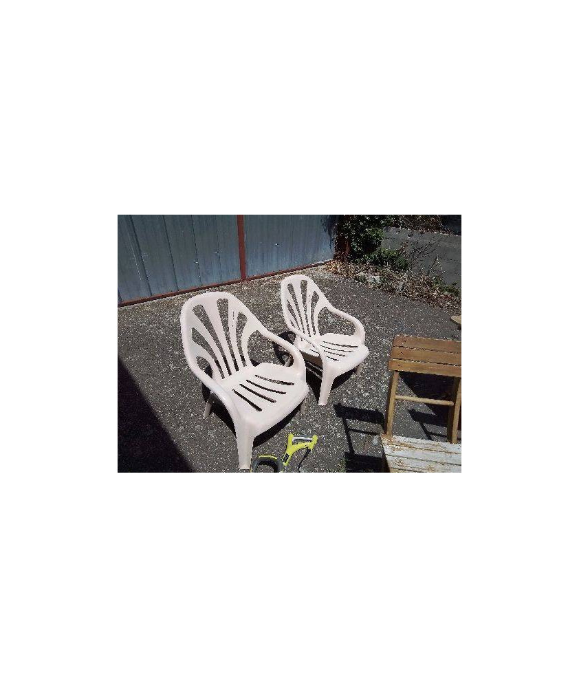CHAISE D’EXTÉRIEURE 