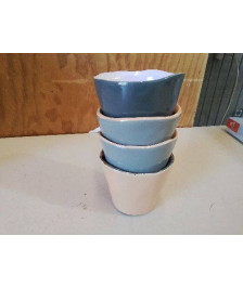 LOT DE 4 TASSES A CAFÉ 