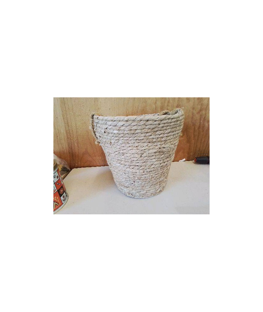 PETITE PANIERE EN RAFFIA 