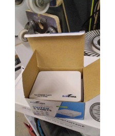 SWITCH 5 PORTS BLUESTORK