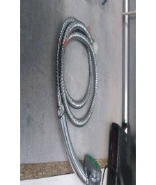 FLEXIBLE + POMMEAU DE DOUCHE 