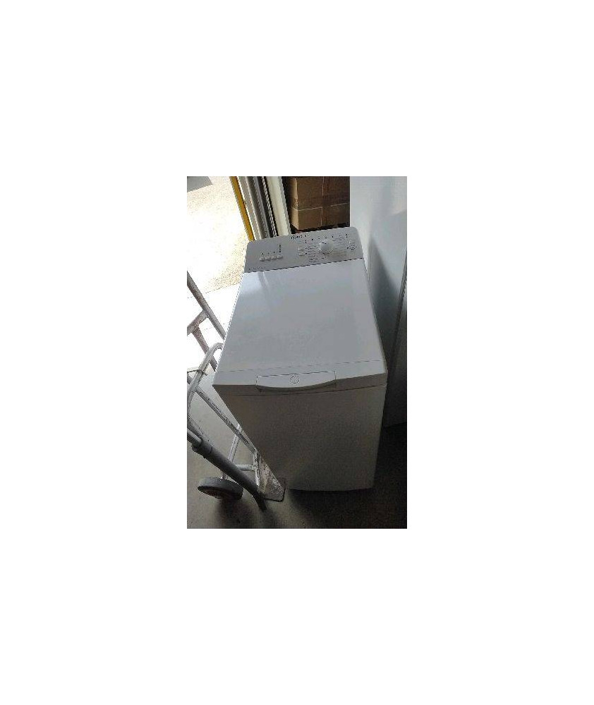 MACHINE A LAVER INDESIT 6KG- 1000TRS 