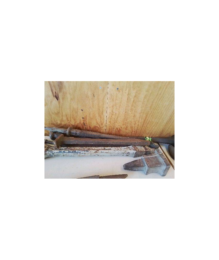 GROS OUTILS DE JARDINAGE 