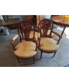 FAUTEUIL STYLE LOUIS XVI MODELE MONGOLFIERE 