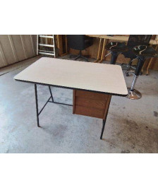 BUREAU FORMICA 