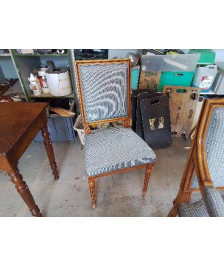 CHAISE TAPISSÉE BLEU 