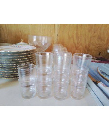 LOT DE 8 VERRE À SHOT 