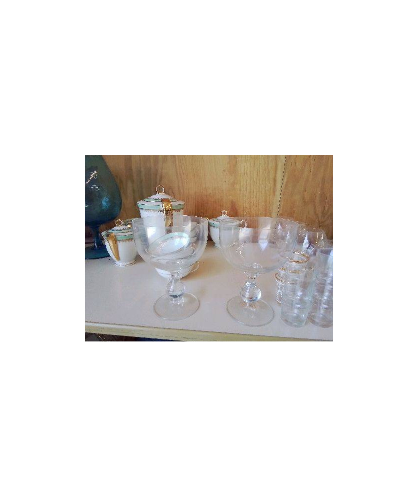 GRAND VERRE À PIED 