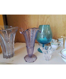 VASE EN VERRE VIOLET