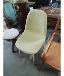 CHAISE PIÈTEMENT MÉTAL CLAIR ASSISE TISSU JAUNE