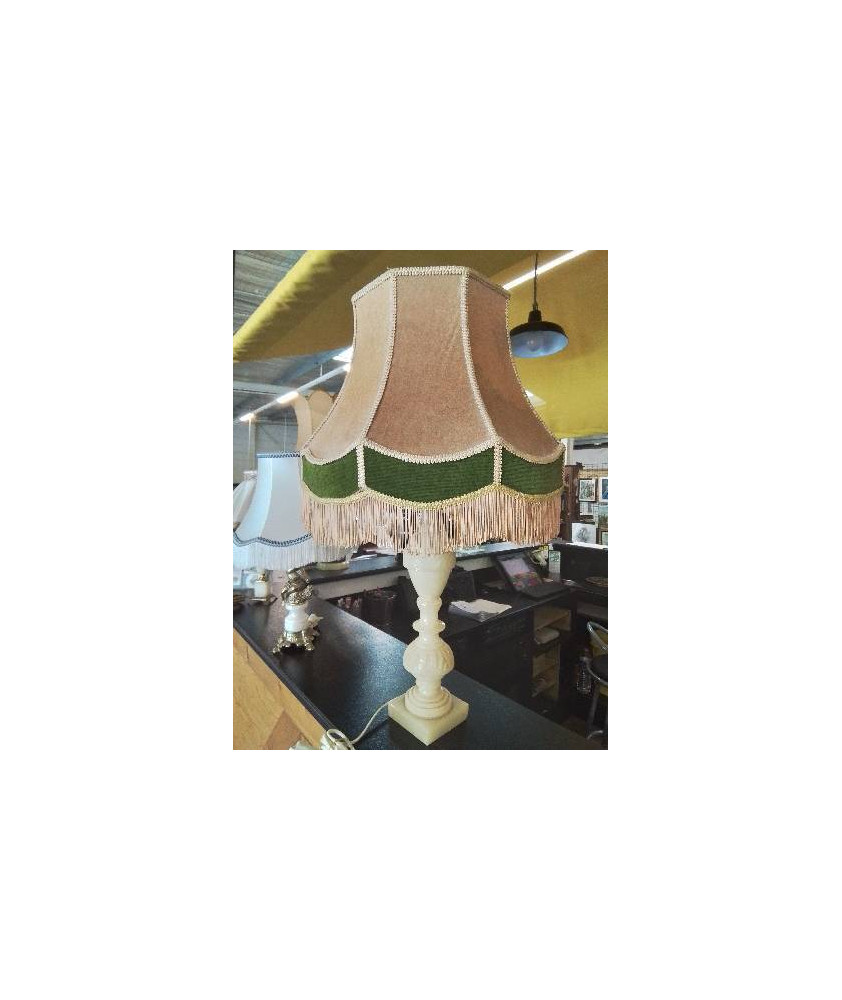 LAMPE ALBATRE ECRU AJ ROSE VELOURS VERT A FRANGES 