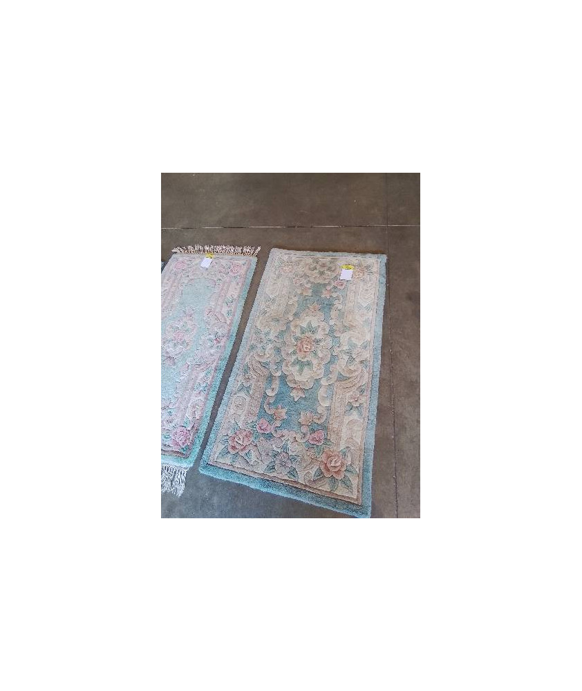 TAPIS LAINE FAIT MAIN BLEU ECRU ROSE 128X69CM