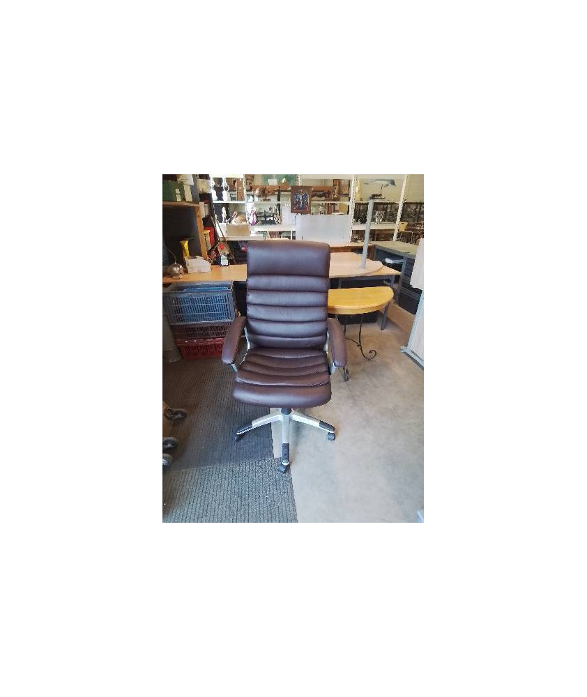FAUTEUIL DE BUREAU A ROULETTES PU CHOCOLAT 