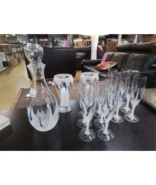 FLUTES & CARAFE LOT