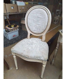 CHAISE