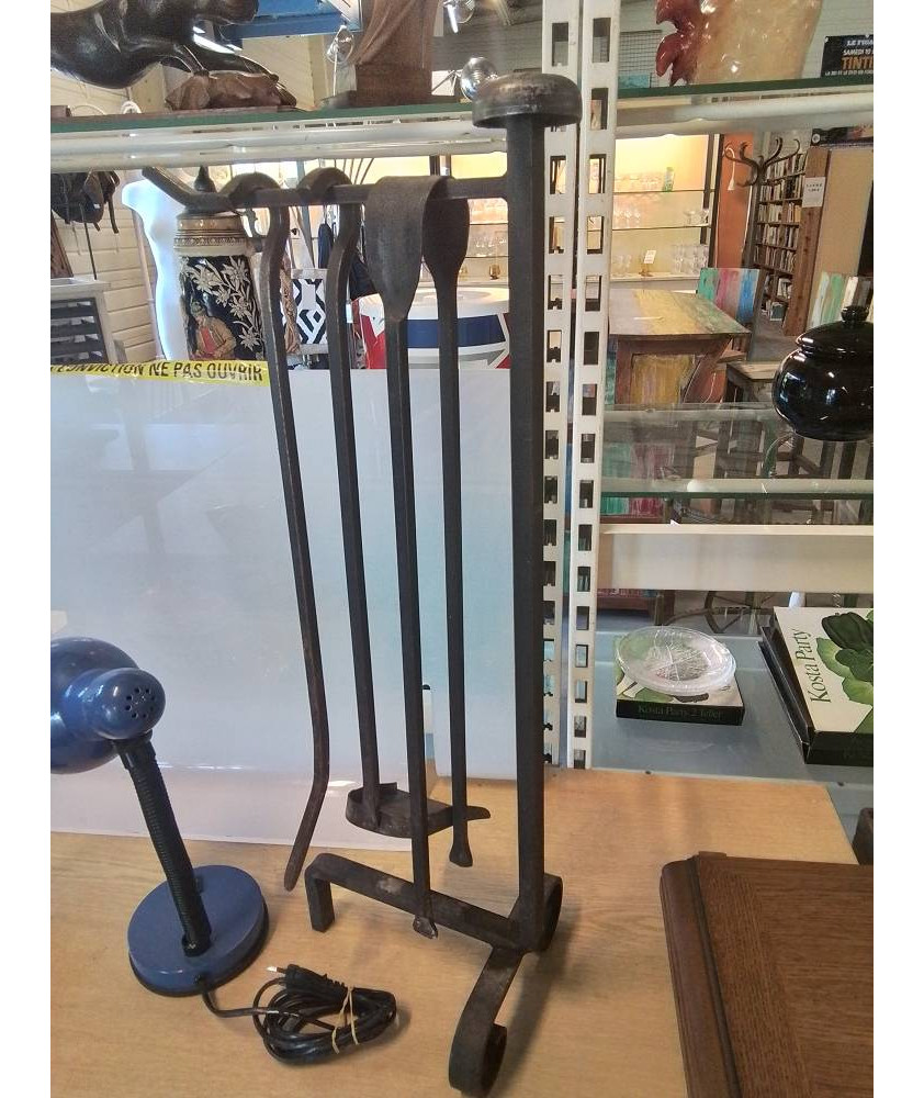 NÉCESSAIRE DE CHEMINÉE 4 PIECES FER FORGE