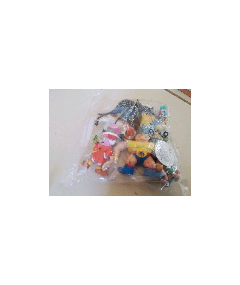 ENSEMBLE DE FIGURINE