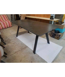 TABLE D’EXTERIEUR OVIALA