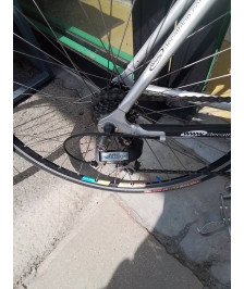 VELO DE COURSE + UNE ROUE DE RECHANGE 