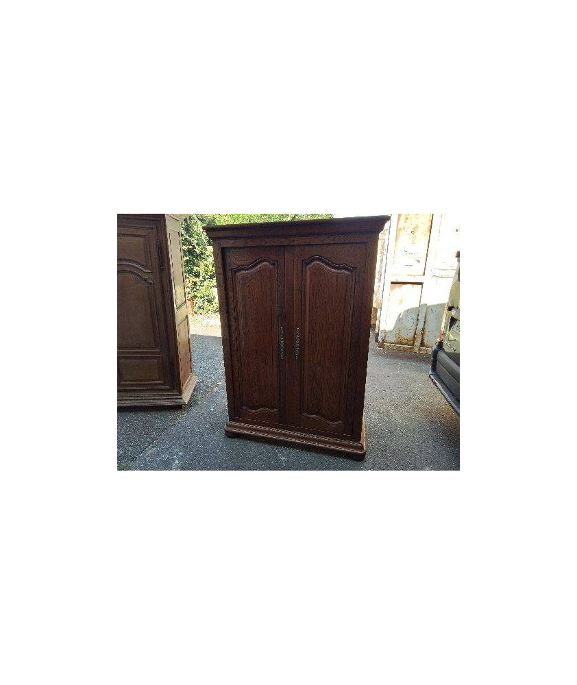 ARMOIRE 