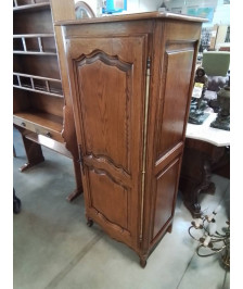 BONNETIÈRE LINGERE BOIS CLAIR MOULURÉ STYLE RÉGENCE 