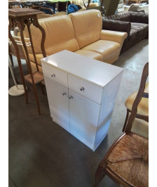 MEUBLE DE SALLE BOIS BLANC 2 PORTES 2 TIROIRS POIGNÉES MÉTAL CHROMÉ 