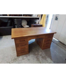 BUREAU DE MAÎTRE 