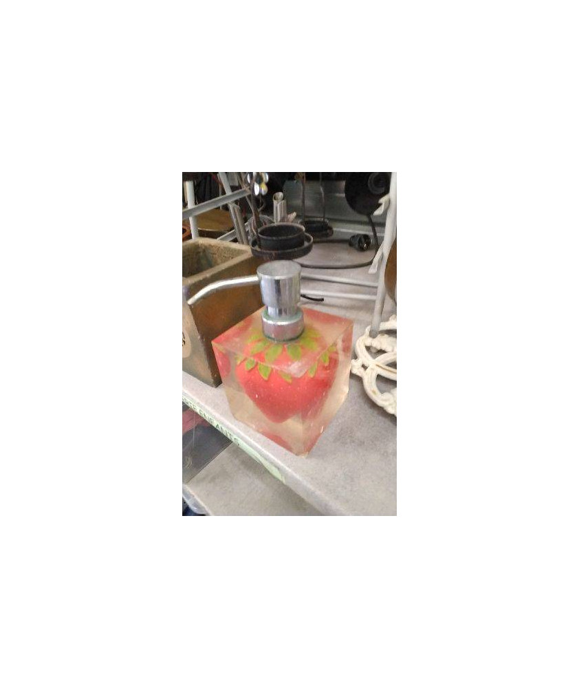 DISTRIBUTEUR FRAISE 
