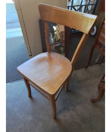 CHAISE D’ADMINISTRATION BOIS CLAIR ANNÉES 50