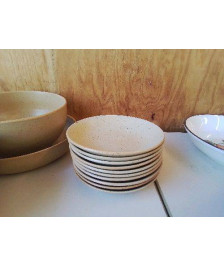 LOT DE 10 ASSIETTES CREUSE EN GRÈS 