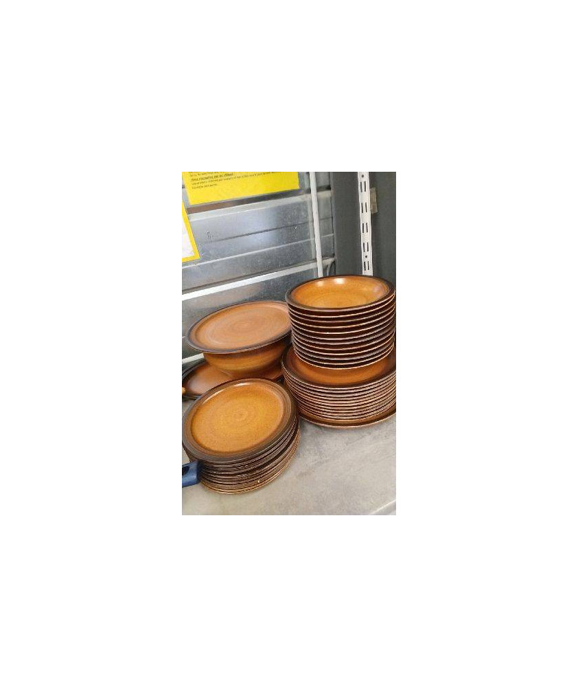 SERVICE FAIENCE DE ST AMAND LE LOT