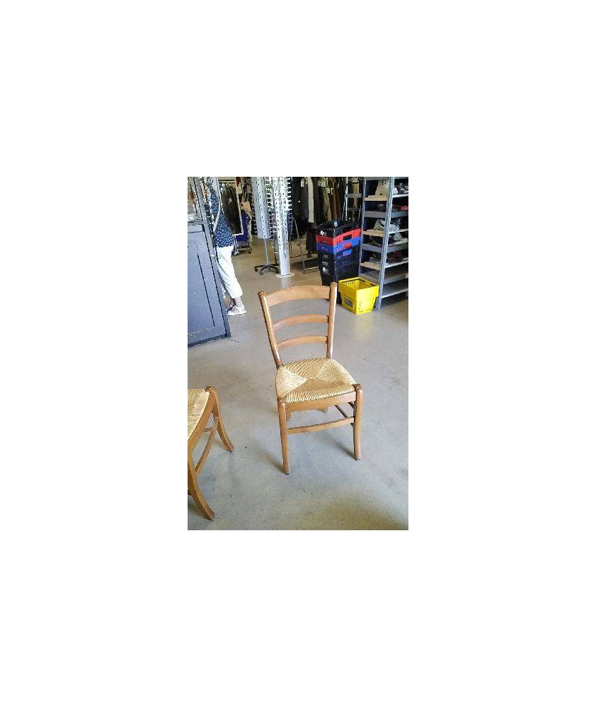 CHAISE PAILLEE 