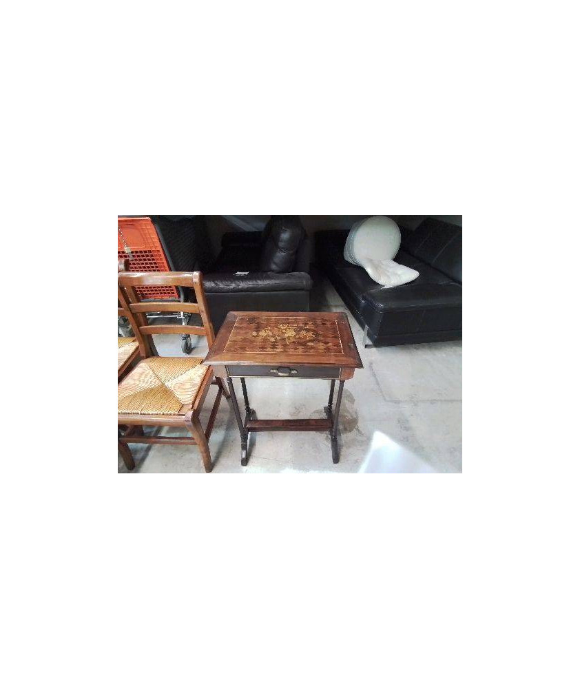 SCELETTE MOTIF FLORAL 