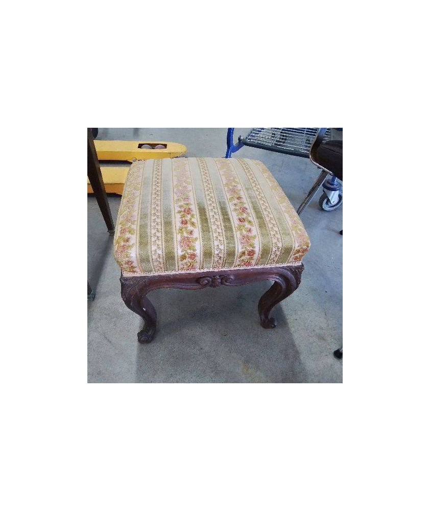 TABOURET TAPISSÉ 