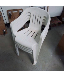 FAUTEUIL BLANCHE PLASTIQUE