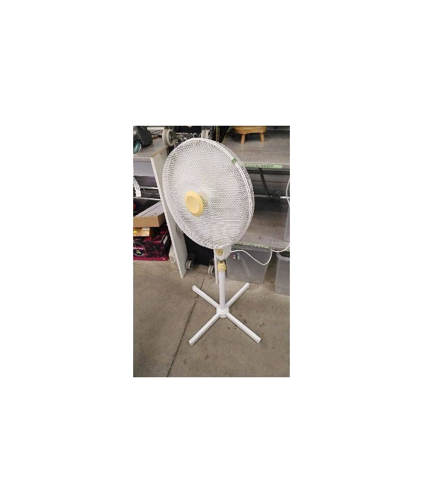 VENTILATEUR SUR PIED