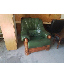 FAUTEUIL RUSTIQUE CUIR VERT