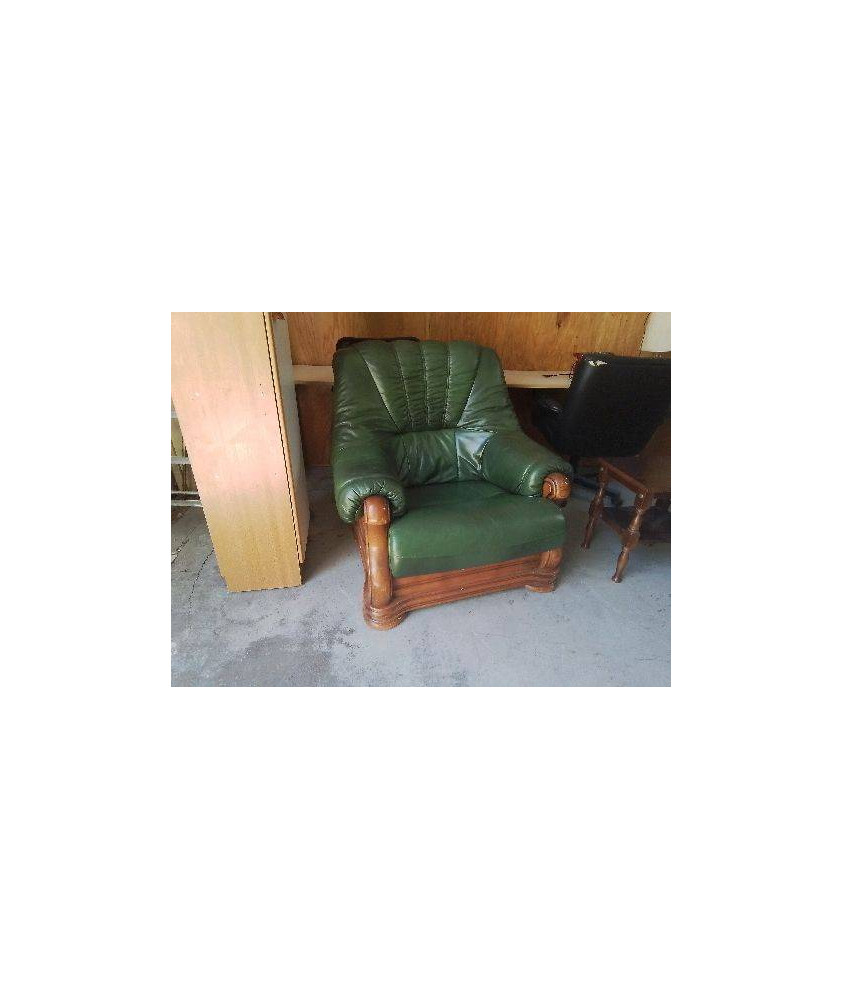 FAUTEUIL RUSTIQUE CUIR VERT